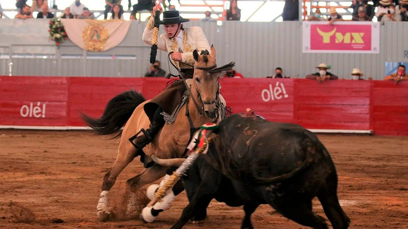 Tarik Othón, gran revelación mexicana del toreo a caballo, llega con su cauda de triunfos a Morelia