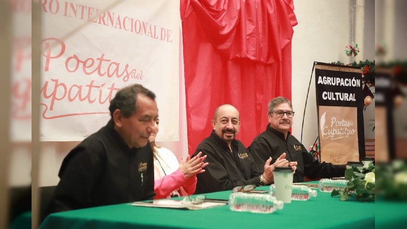 Inicia VIII Encuentro de Poetas del Cupatitzio en Uruapan