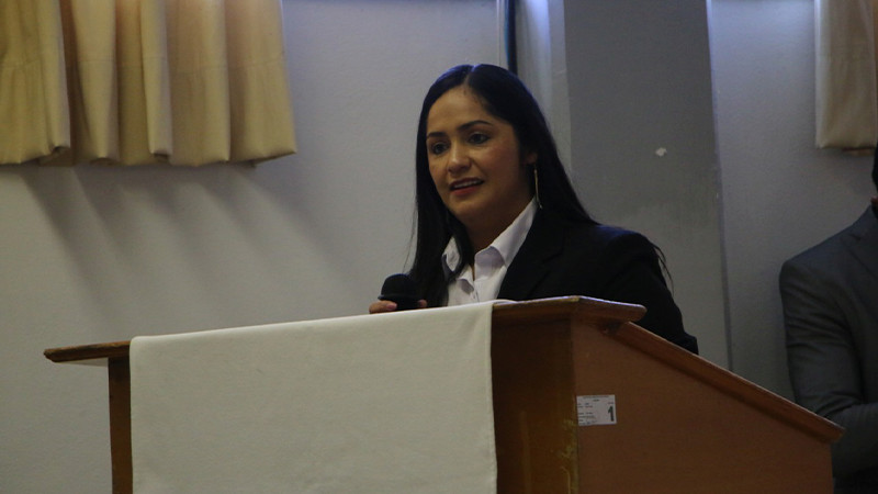 Edil de Ciudad Hidalgo, asiste al informe de actividades y rendición de cuentas del Conalep 