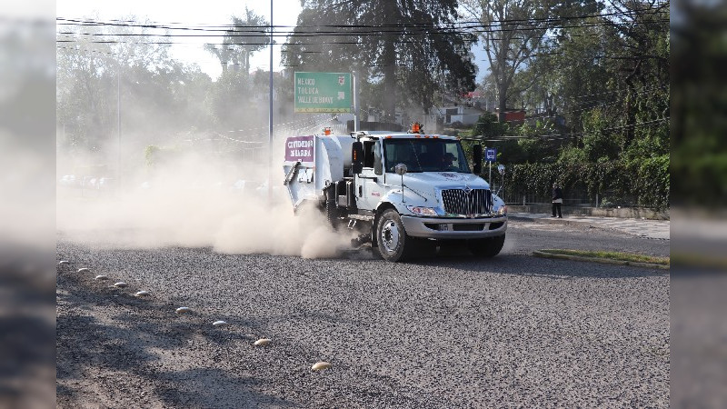 Mejoran  trabajos de limpieza y aseo en Zitácuaro 