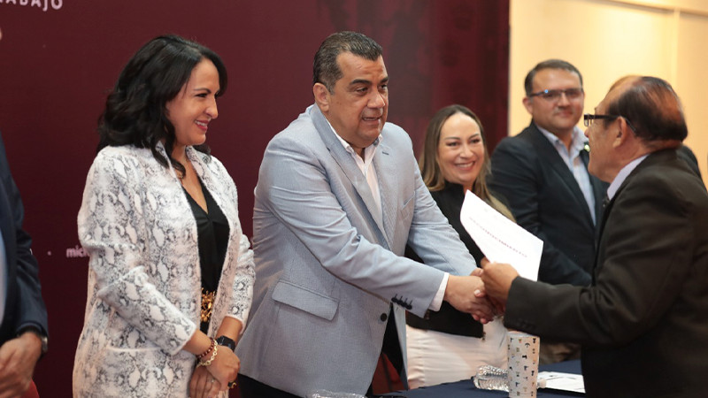 Gobierno de Michoacán protegerá la salud mental y derechos humanos de los adultos mayores 