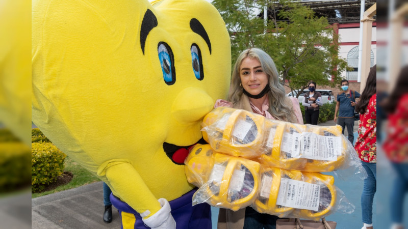 Participa DIF en arranque de campaña estatal Boteo Teletón