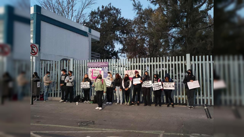 Se cumplen 72 horas del paro en la Universidad Autónoma de Querétaro