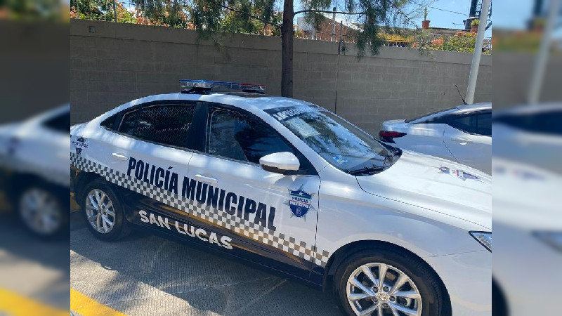 Con el Fortapaz se entregan 105 patrullas a 60 municipios de Michoacán 