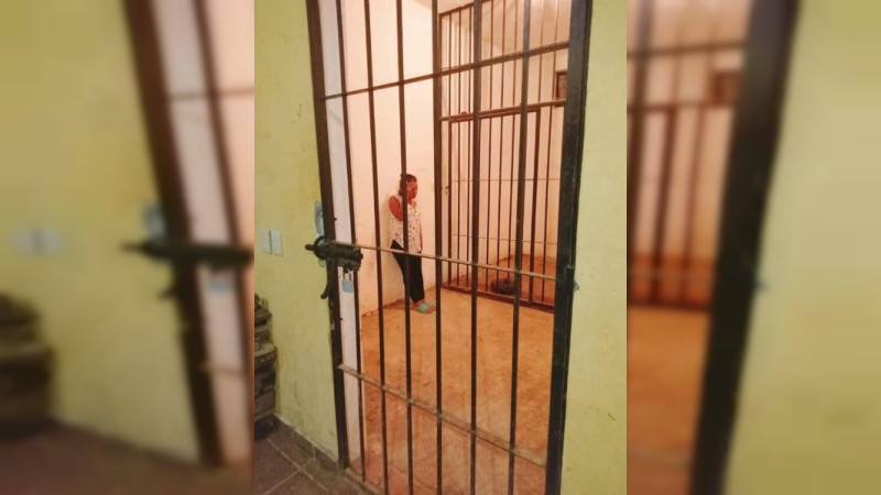 Encarcelan a directora por falta de maestros en escuela de San Juan Petlapa, Oaxaca