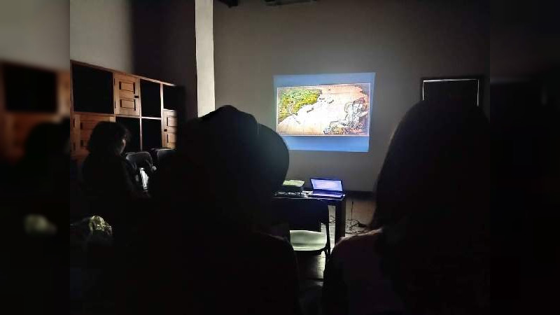 Casa Taller Alfredo Zalce, ofrece la programación de Cine Sillita de octubre, en Morelia, Michoacán 
