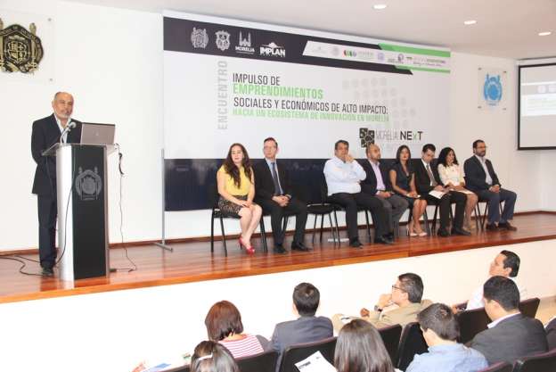 UMSNH presta a participar en proyectos gubernamentales para el desarrollo de Morelia: Salvador García - Foto 0 