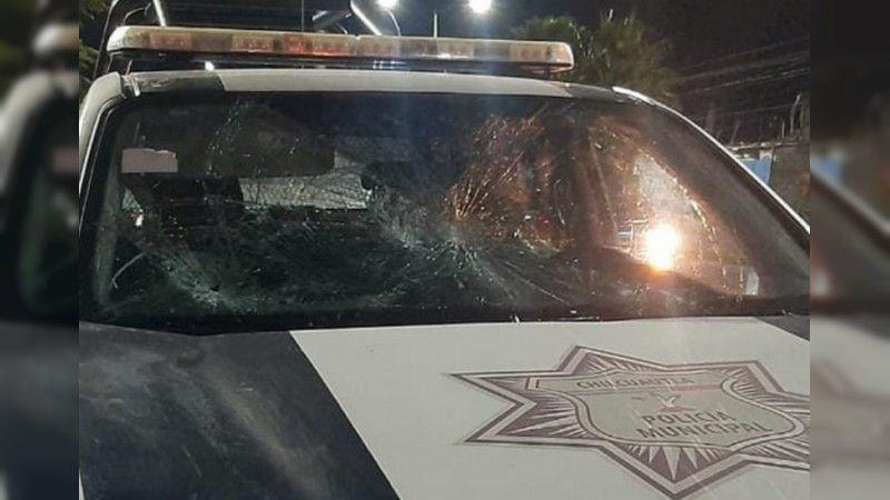 Agreden con machetes y pedradas a policías municipales de Chilcuautla, Hidalgo  