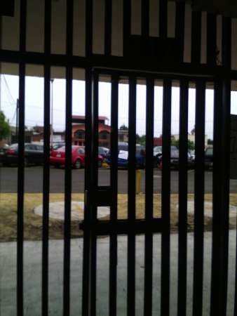 Habitantes de Capacuaro retienen a empleados del Cereso de Uruapan, Michoacán 