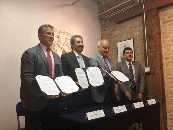 Firma convenios la UMSNH con UNAM-Chicago y Spanish Public Radio para difusión de academia y cultura - Foto 1 