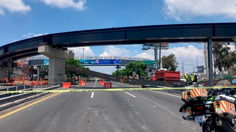 Piden paciencia a automovilistas ante colapso de puentes en avenida 5 de Febrero de Querétaro 