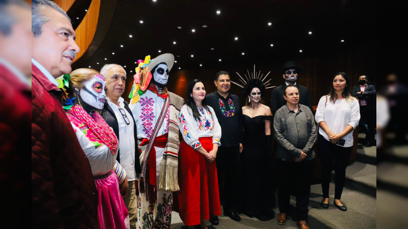 15vo Festival de Velas de Uruapan se promueve en el Senado y el Congreso de la Unión 