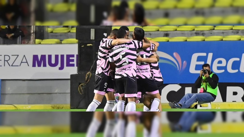 Con golazo de Miguel Vallejo, la UdeG derrotó al Morelia en el Coloso del Quinceo