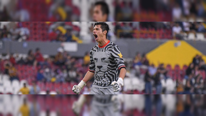 Con golazo de Miguel Vallejo, la UdeG derrotó al Morelia en el Coloso del Quinceo