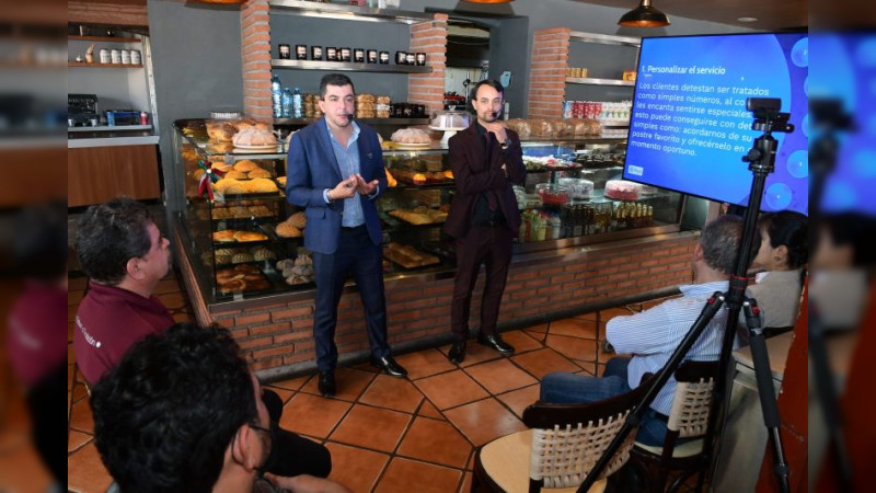 Concluye Sedeco semana de capacitación sobre gestión de panaderías