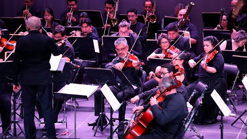 Eventos culturales, deportivos y la coronación de SGM Joanna I, enmarcan inicio de fiestas de octubre en Apatzingán 