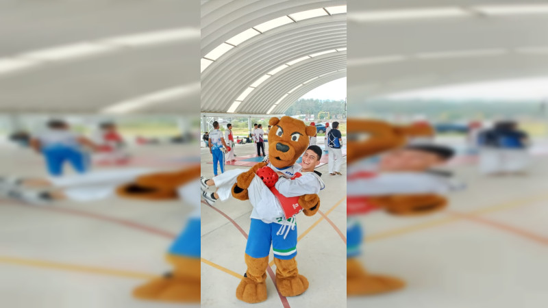 Realiza UTM Encuentro Universitario de Taekwondo