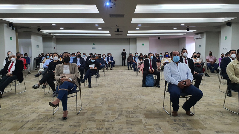 Cobaem fortalece académicamente a sus trabajadores