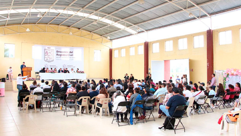Realiza Registro Civil campaña de regularización y matrimonios colectivos en Zinapécuaro