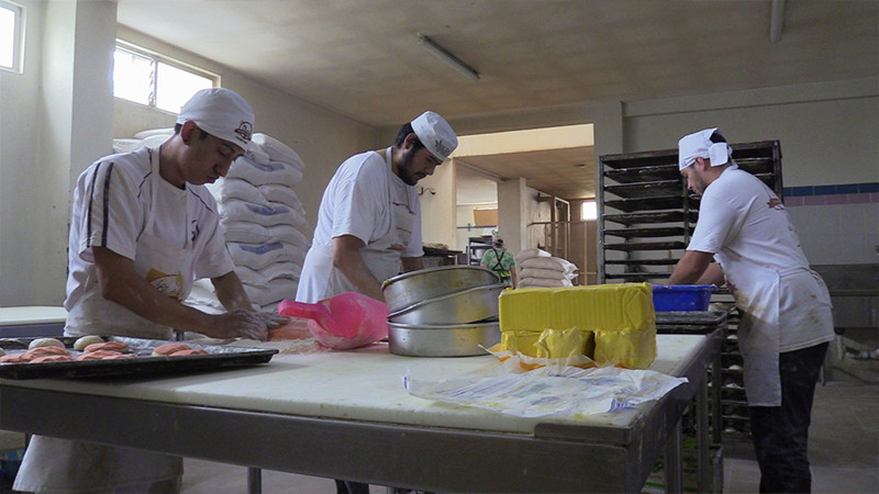 Pan de muerto, tradición que persiste con el paso de los años