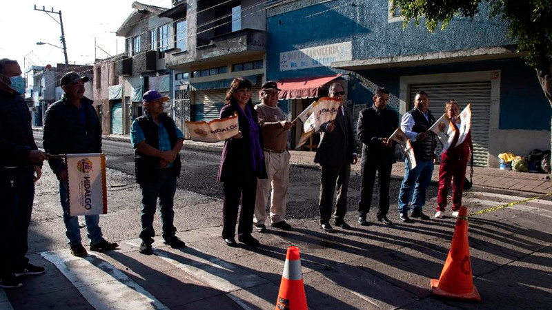 Edil de Ciudad Hidalgo da inicio a rehabilitación de la calle "La Mangana" 
