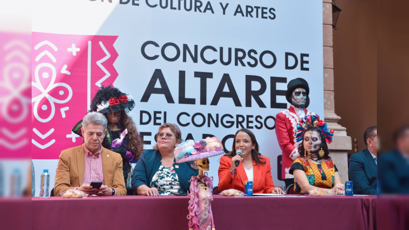 Celebra Congreso de Michoacán Primer Concurso de Altares 