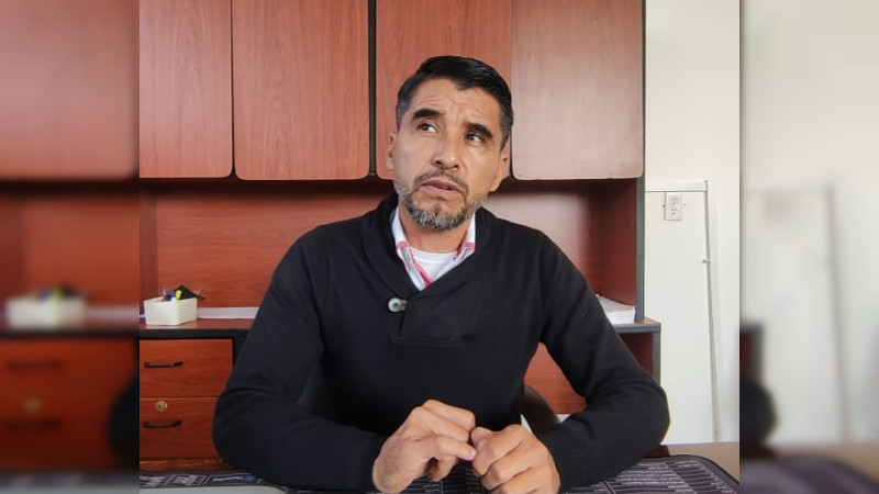Antes de cirugías plástica verificar certificaciones , recomendó director de profesiones 