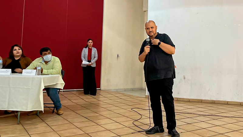 Capacitan personal de salud de Zitácuaro, para cuidado y detección temprana de afecciones de salud mental