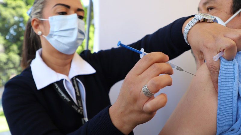 Anuncia Secretaría de Salud Michoacán refuerzo contra COVID-19 a mayores de 60 años en Jacona y Zamora 