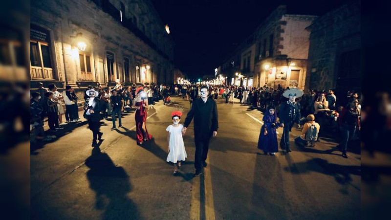 "Desfile de catrinas y catrines", un espectáculo que cobra fuerza en Morelia: Alfonso Martínez