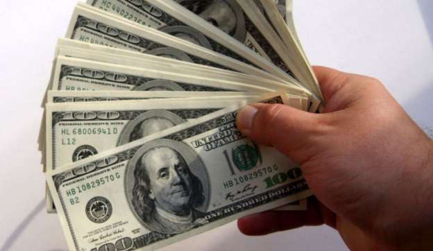 El dólar se vende en 18.83 pesos  