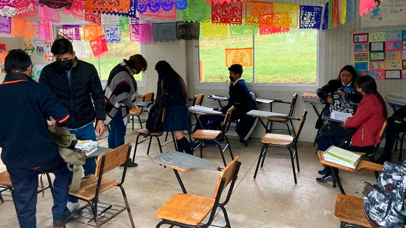 Realizan Operación Mochila en plantel Tzintzuntzan del Cecytem
