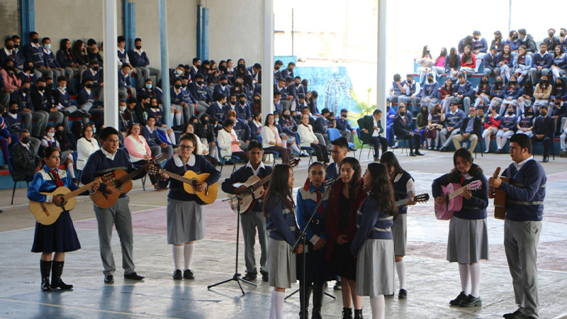 Edil de Ciudad Hidalgo conmemora el 46° aniversario de la Preparatoria Taximaroa 