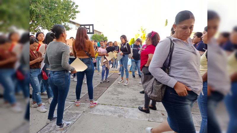 SEE entrega órdenes de adscripción de Preescolar 