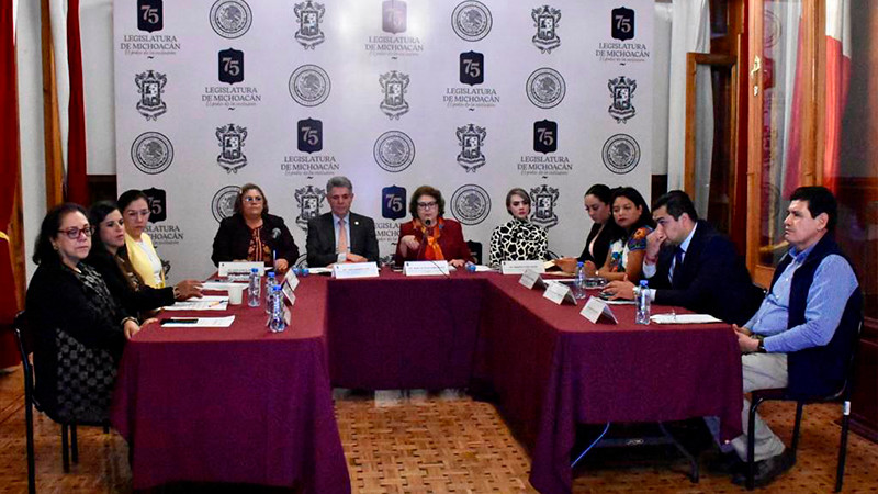 Congreso de Michoacán construye las bases del Parlamento de Mujeres 2023 
