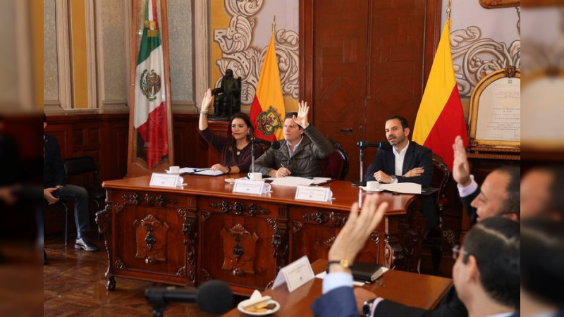Aprueba Cabildo alcance de presupuesto para entregar al Congreso de Michoacán 