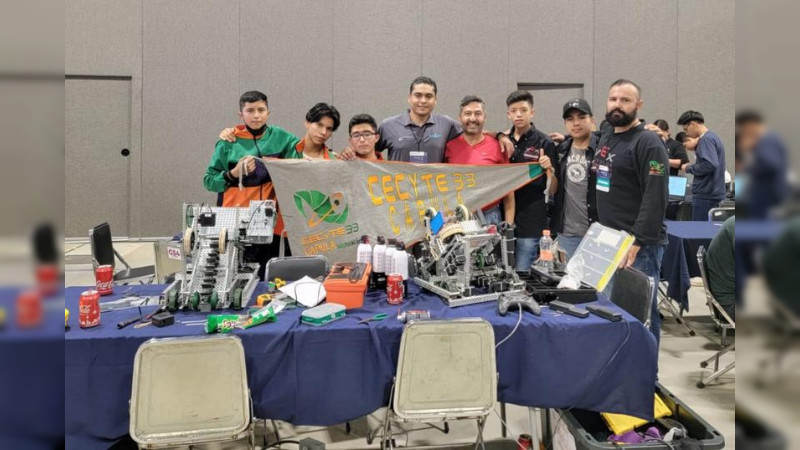 Ganan segundo lugar alumnos del Cecytem en Torneo de Robótica del Sur 
