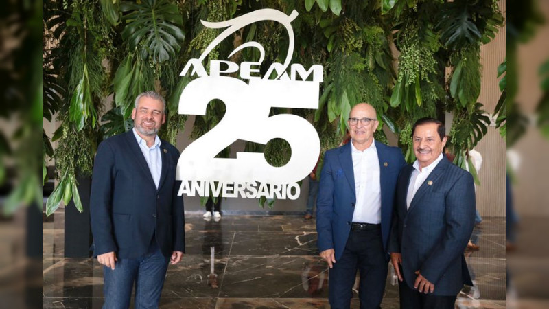 Reconoce Bedolla trabajo de APEAM a 25 años de su consolidación