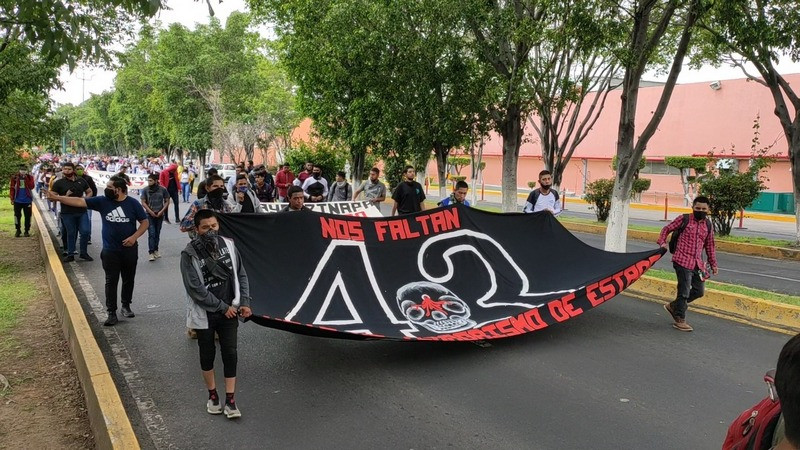 Niegan amparo a peritos de la PGR acusados de alterar indicios en caso Ayotzinapa 