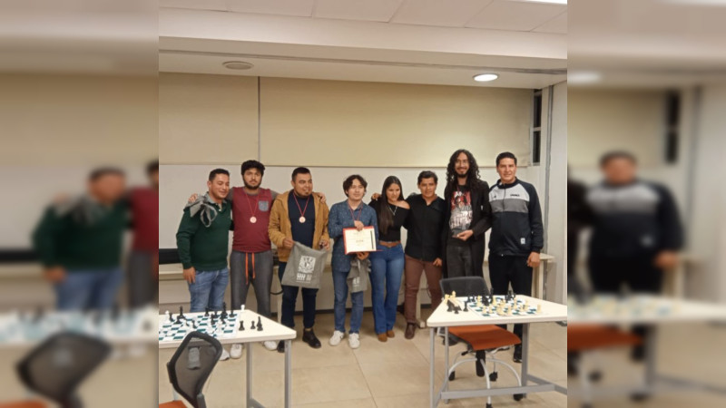 Celebran 1° concurso interuniversitario de Ajedrez en la ENES Morelia