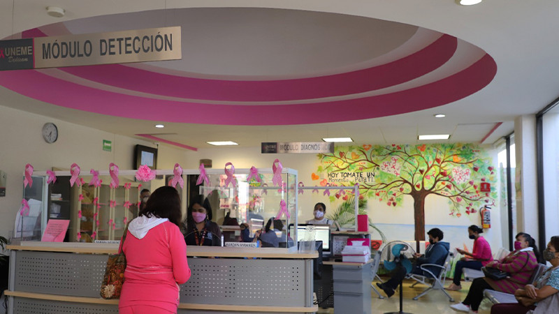 Refuerza UNEME DEDICAM atención médica y tamizajes en beneficio de mujeres michoacanas
