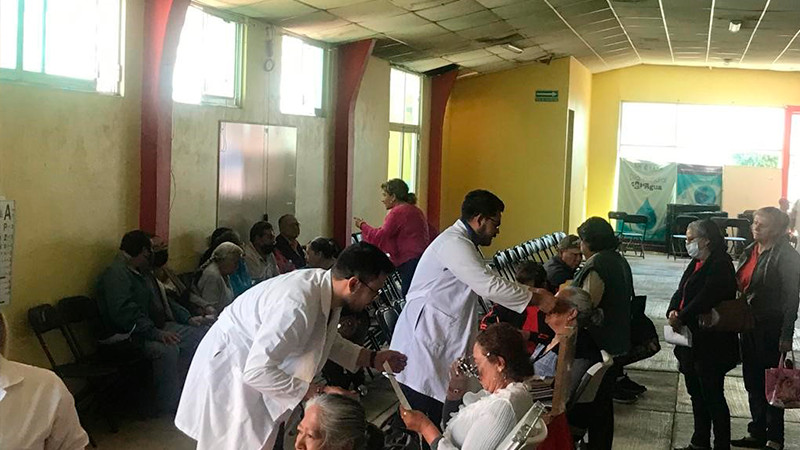 DIF Michoacán realiza Jornada Optométrica 2022 en beneficio de adultos mayores 