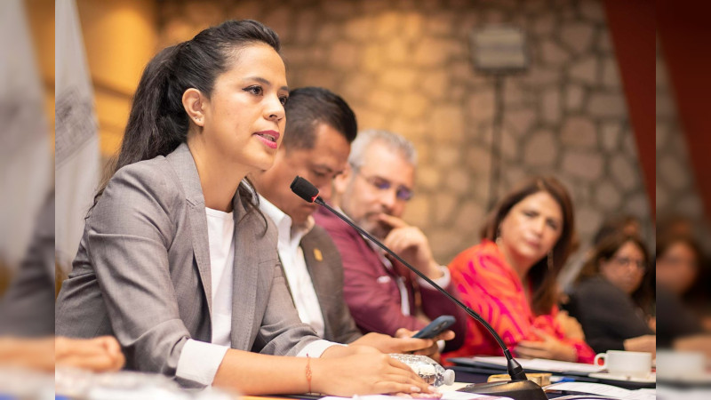 Presenta Seimujer plan de acción para combatir la violencia de género en Michoacán  