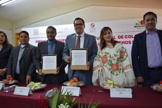 CEDH Michoacán firma convenio con el Cobaem - Foto 0 