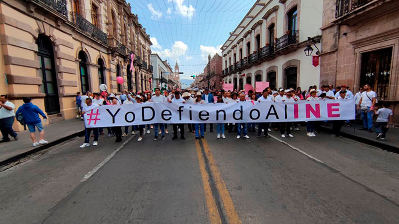 Minimizó Morena marcha por la defensa del INE en Michoacán  