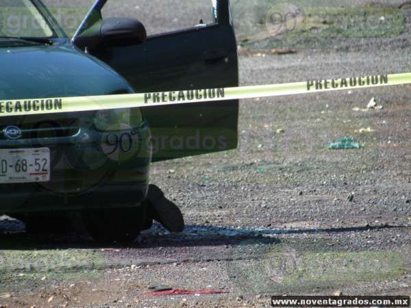 Localizan cuerpo baleado de un hombre en Ziracuaretiro, Michoacán - Foto 0 