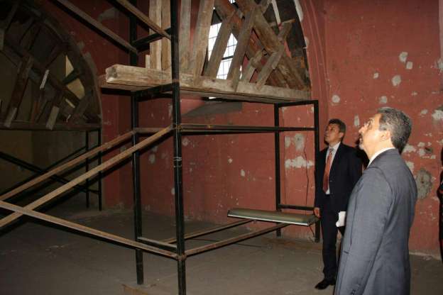 Busca UMSNH convertir anexo de Preparatoria en Centro de Estudios Migratorios - Foto 2 
