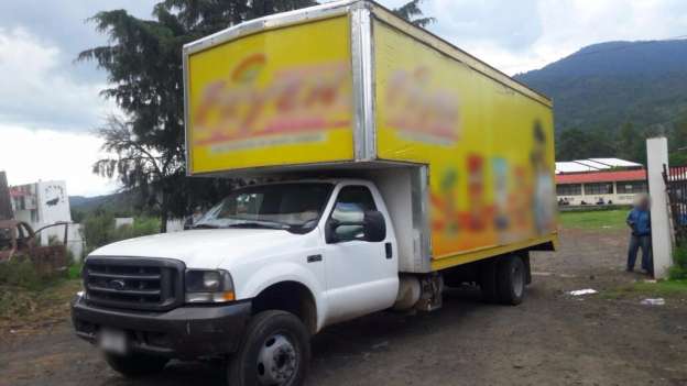 Recupera la SSP Michoacán cuatro camionetas en poder de normalistas - Foto 0 