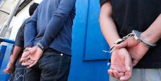 Detienen a ocho presuntos delincuentes en Michoacán 