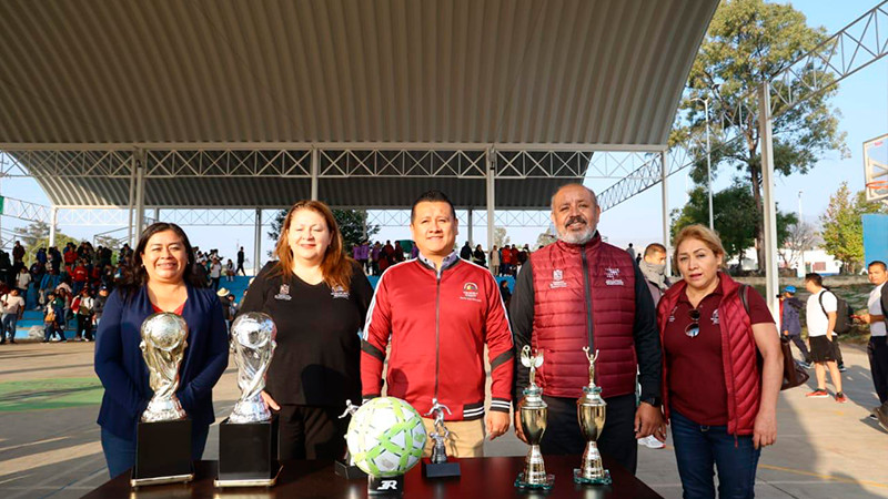 Inaugura Torres Piña primera edición de los juegos deportivos InterTebam
